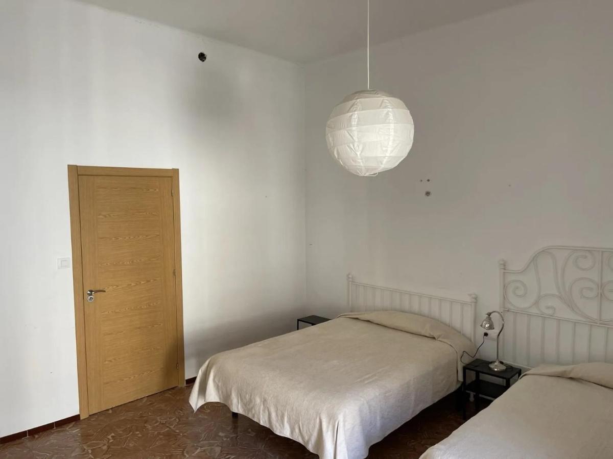 Hotel Fonda Joan à Santa Coloma De Farners Extérieur photo