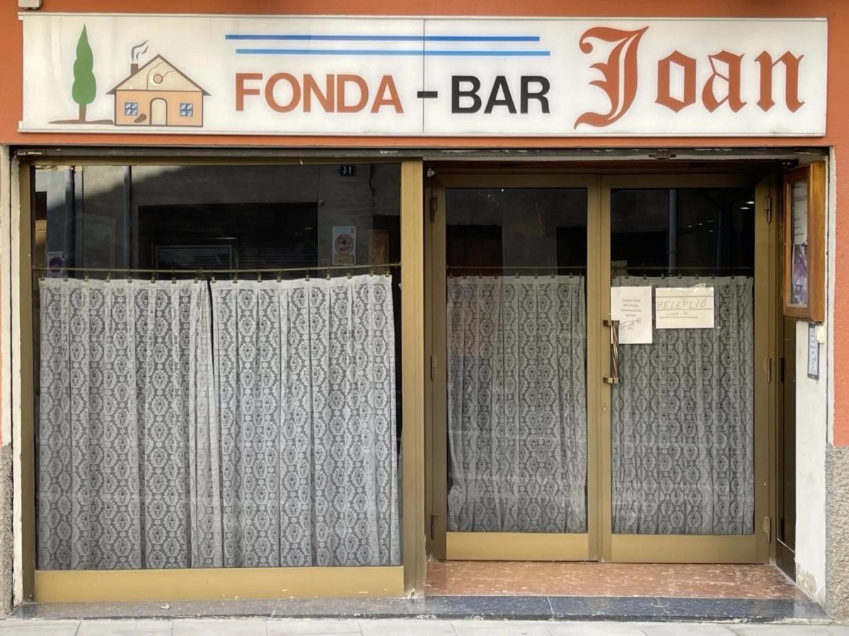 Hotel Fonda Joan à Santa Coloma De Farners Extérieur photo